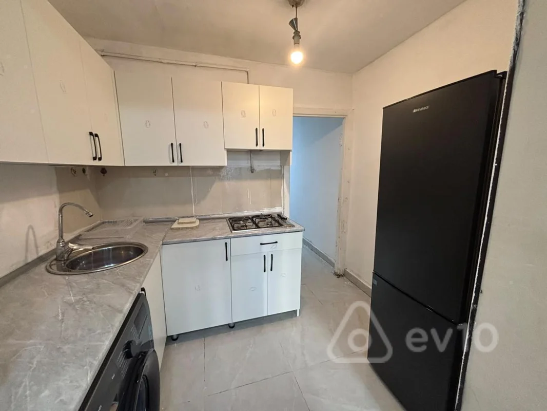 2 otaqlı mənzil, 60 m², Ələsgər Ələkbərov küç. — kirayə — Mənzil, Bakı (9)