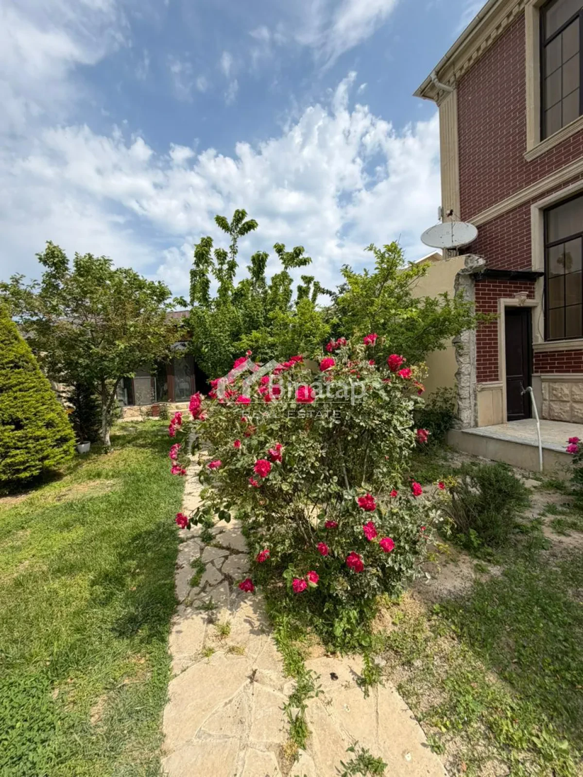 Satılır 5 otaqlı həyət evi / bağ evi 250 m², Mərdəkan qəsəbəsi, Xəzər rayonu — Ev, villa, Bakı (4)
