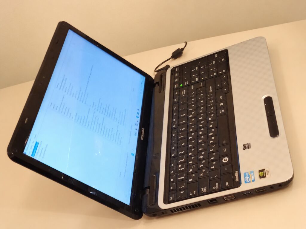 Toshiba Satellite L750 noutbuku satılır. Ofis işləri, dərs, internet — Toshiba, Bakı (8)