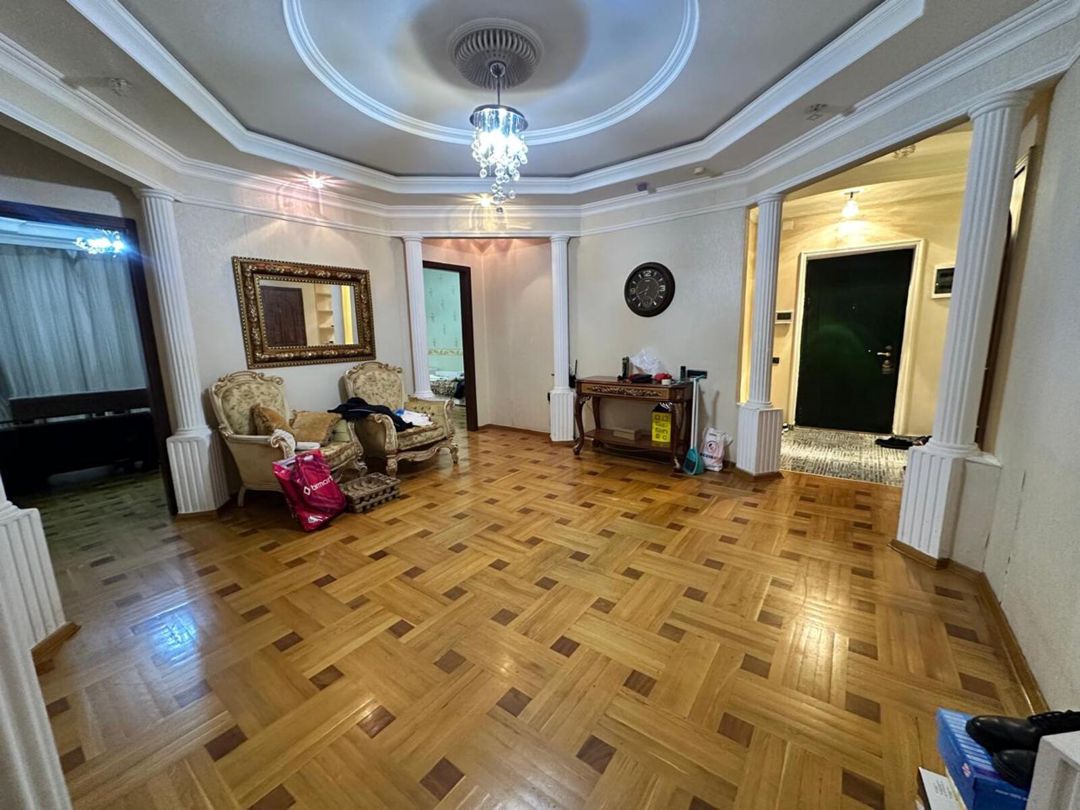 İcarəyə verilir 3 otaqlı yeni tikili 160 m² — Mənzil, Bakı (9)
