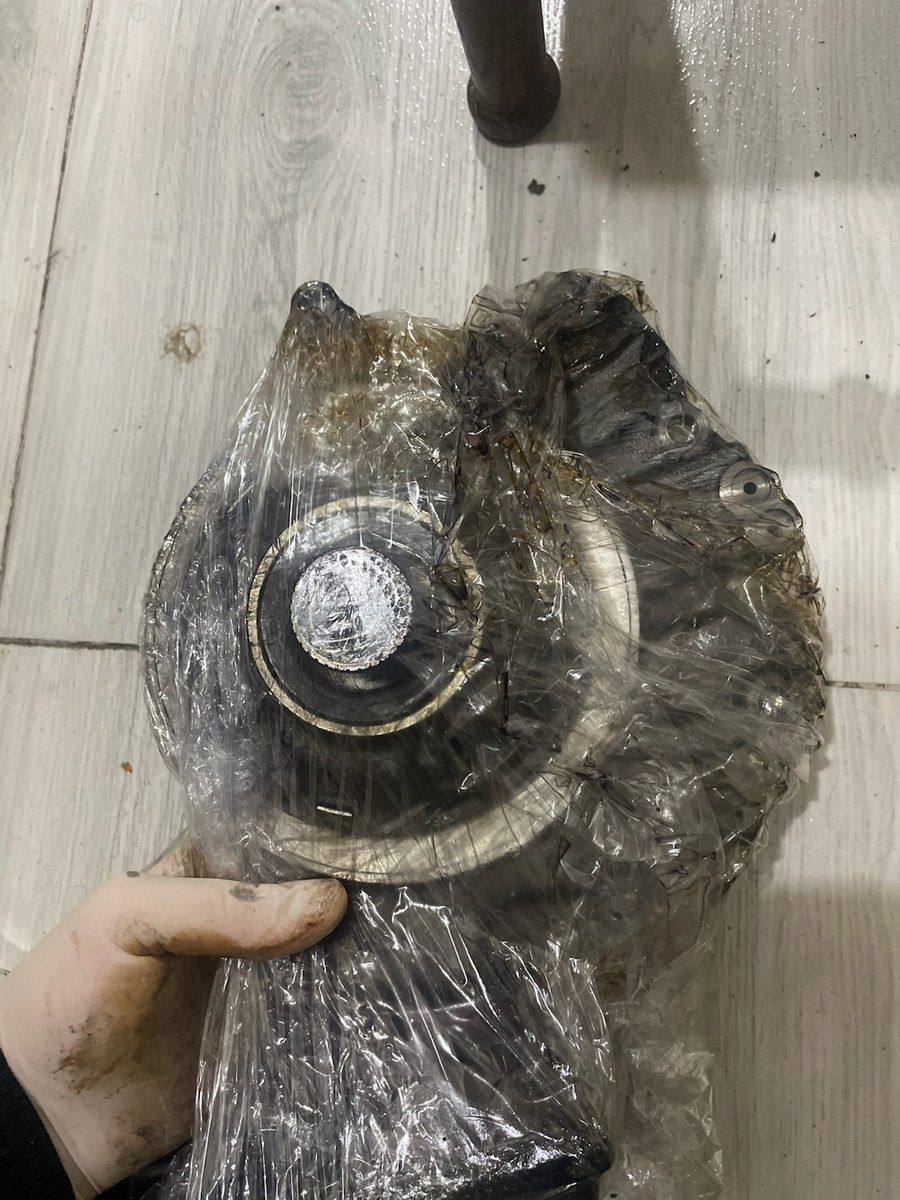 BMW X1 ehtiyat hissələri — Ehtiyat hissələri və aksesuarlar, Bakı (4)