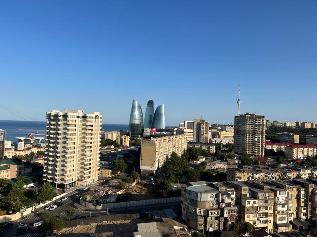 İcarəyə verilir 3 otaqlı yeni tikili 140 m² — Mənzil, Bakı (2)