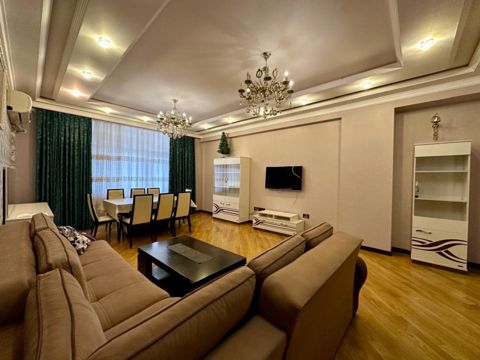 İcarəyə verilir 3 otaqlı yeni tikili 145 m² — Bakı