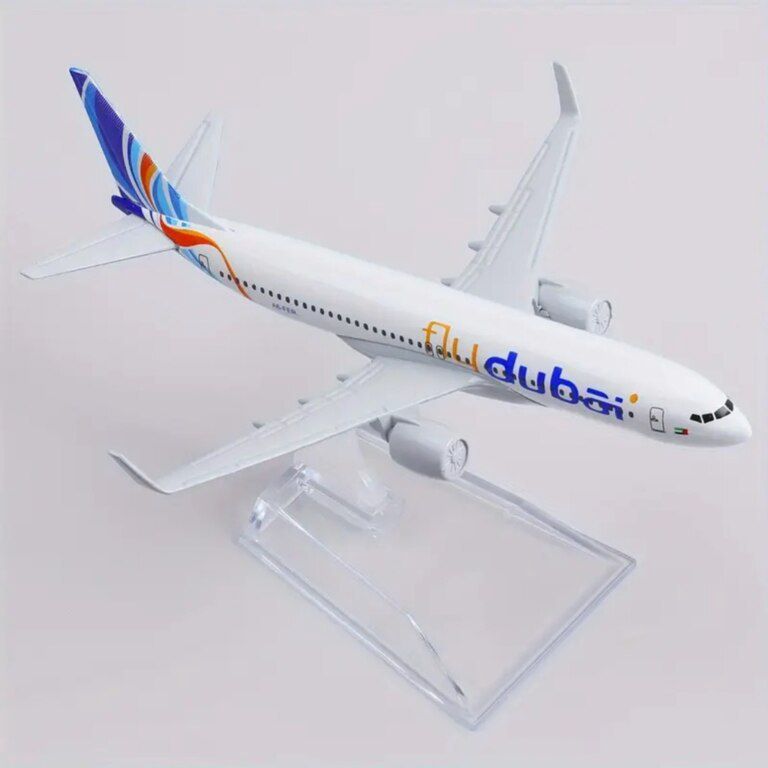 Dəmir təyyarə modeli "Fly Dubay Boeing 737" — Kolleksiyalar, Bakı (2)