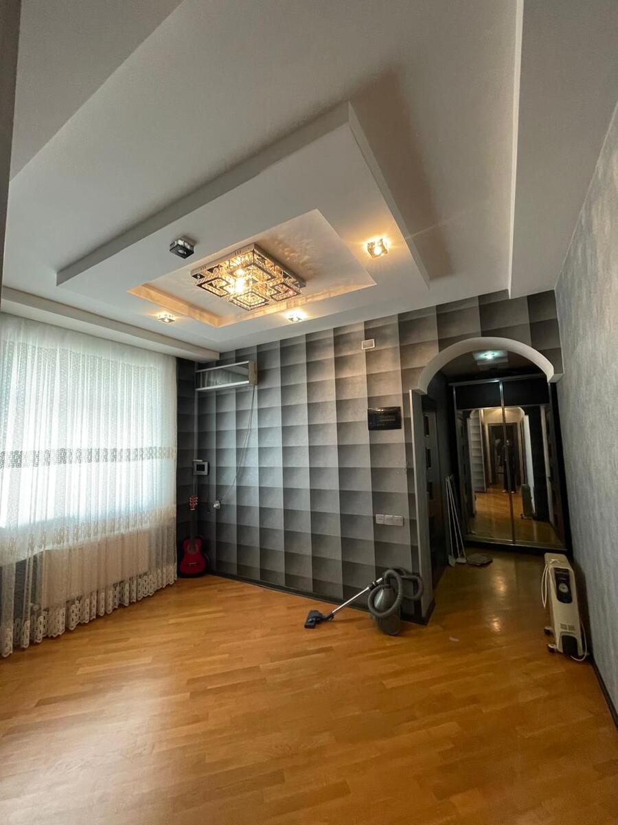 Satılır 8 otaqlı həyət evi/bağ evi 280 m² — Ev, villa, Xırdalan (7)