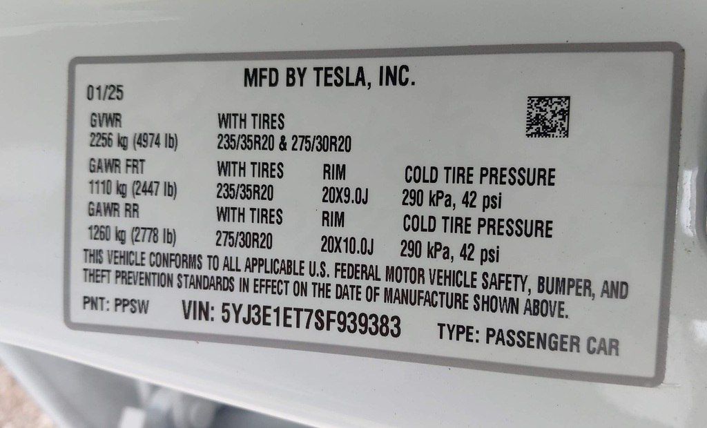 Tesla Model 3, 82 kWh, 2025 il, 27 000 km — Avtomobillər, Bakı (8)