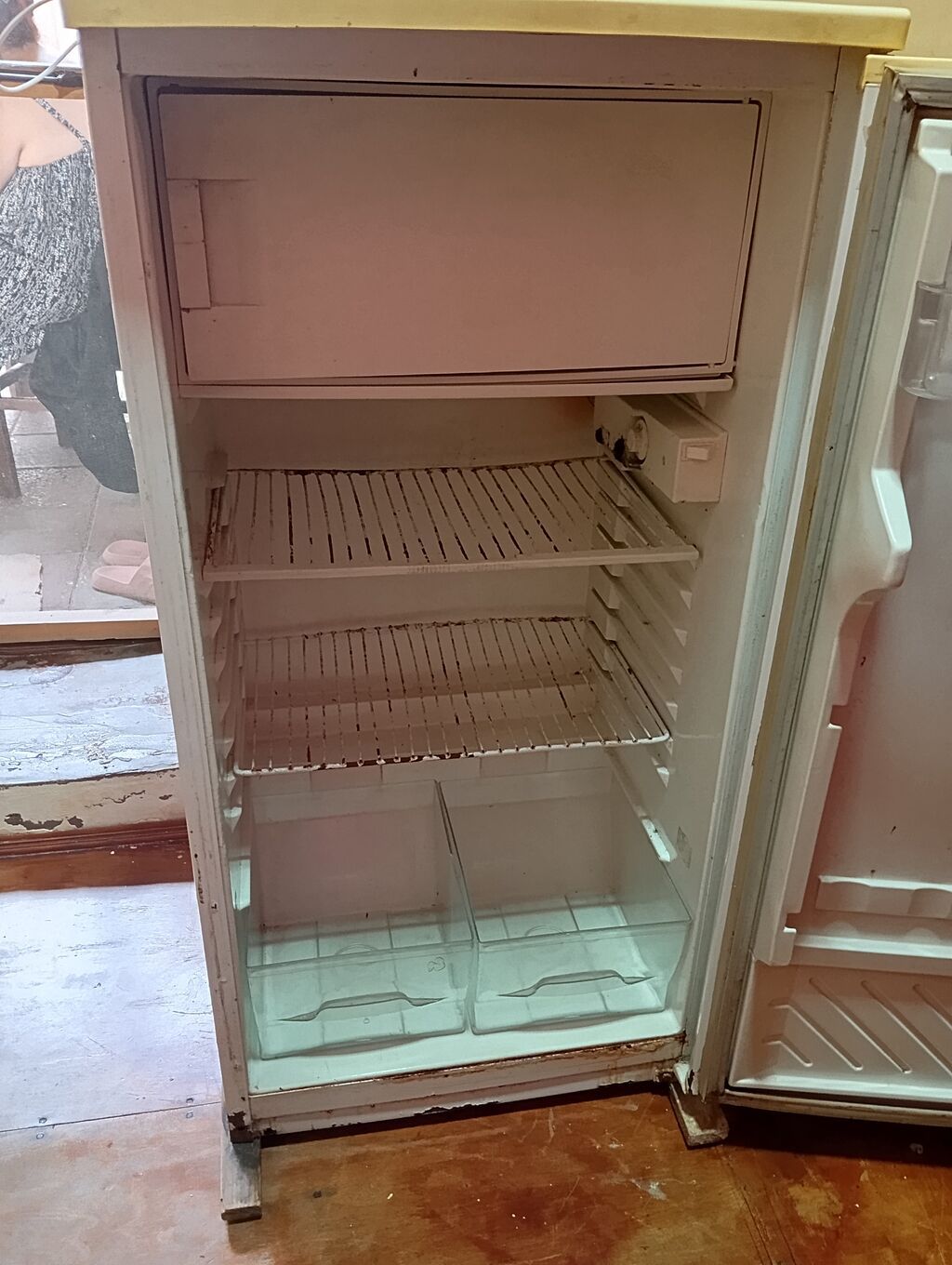 İşlənmiş 1 qapılı Soyuducu Satılır, rəng - Ağ — Soyuducular, Bakı (7)