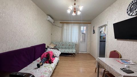 Satılır 1 otaqlı köhnə tikili 35 m² — Bakı