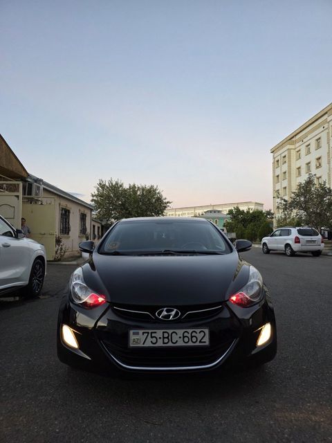 Hyundai Elantra, 1.8 L, 2011 il, 175 000 km — Naxçıvan