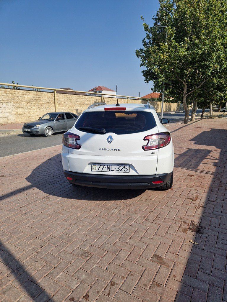 Renault Megane, 1.5 L, 2010 il, 405 000 km 77-NL-325 — Avtomobillər, Bakı (12)