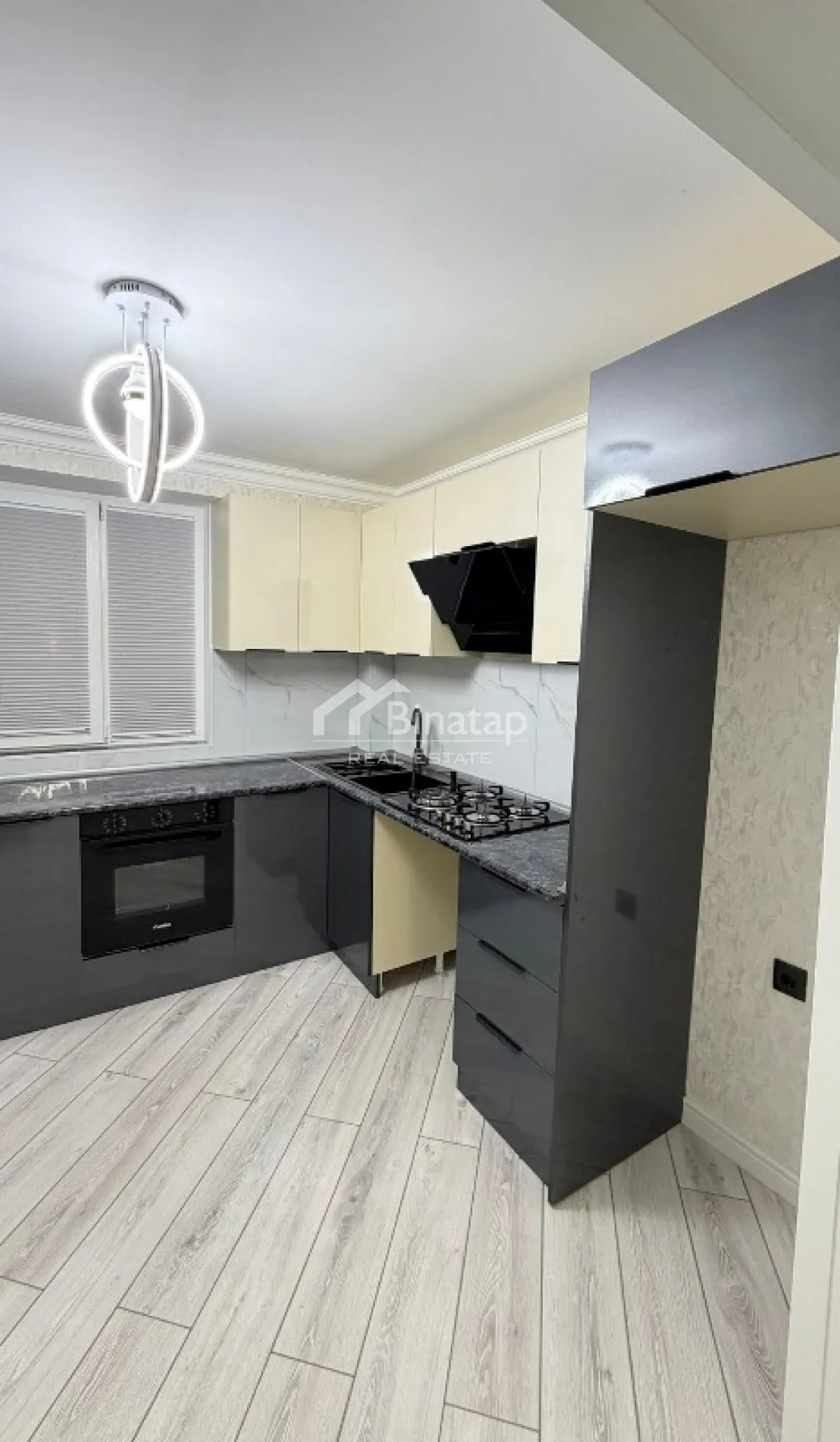 Satılır 3 otaqlı köhnə tikili 67 m², Gənclik metrosu, Nərimanov rayonu — Mənzil, Bakı (4)
