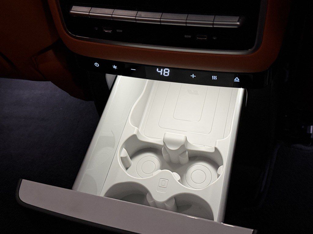 Li Auto L9, 1.5 L, 52.3 kWh, 2024 il, 32 000 km — Avtomobillər, Bakı (5)