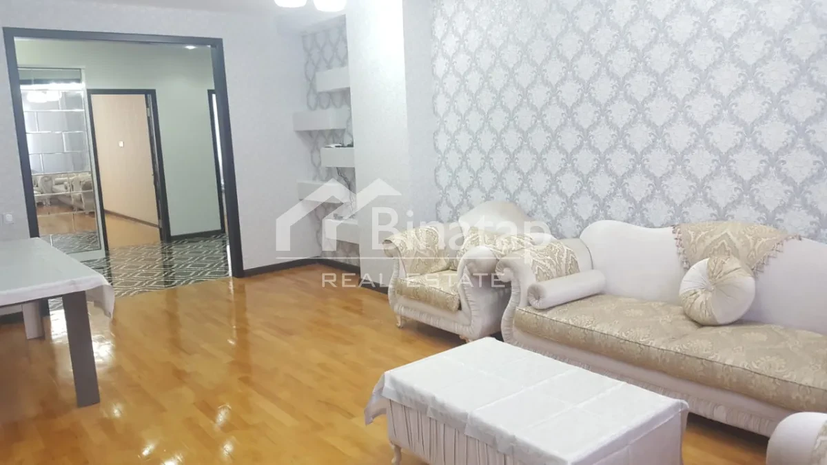 Satılır 3 otaqlı yeni tikili 137 m², Badamdar qəsəbəsi, Səbail rayonu — Mənzil, Bakı (2)