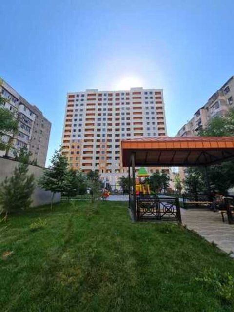 3-otaqlı yeni tikili, Zahid Xəlilov küç., 165 m² — Bakı