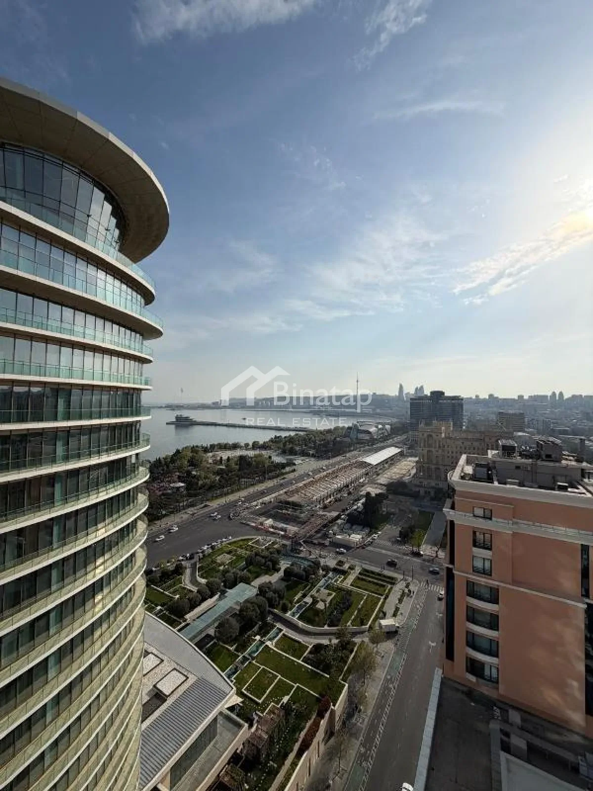 Satılır 4 otaqlı yeni tikili 240 m², Sahil metrosu, Səbail rayonu — Mənzil, Bakı (3)