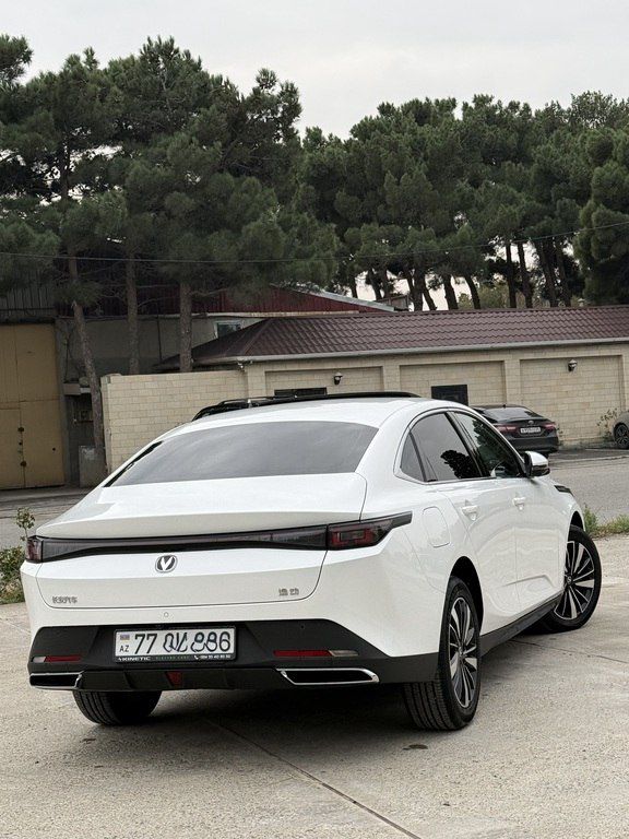 Changan Eado, 1.5 L, 18.4 kWh, 2025 il, 9 100 km — Avtomobillər, Bakı (6)
