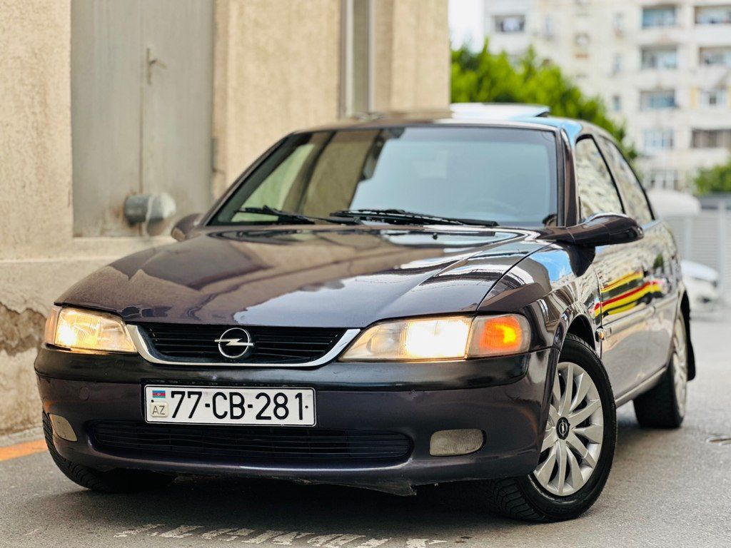 Opel Vectra, 1.8 L, 1996 il, 245 000 km 77-CB-281 — Avtomobillər, Sumqayıt (2)