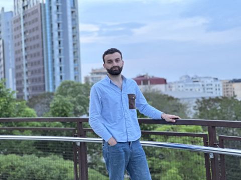 Sürücü işi axtarıram — 800 ₼ · Bakı · İş axtarıram Sürücü işi axtarıram — Bakı
