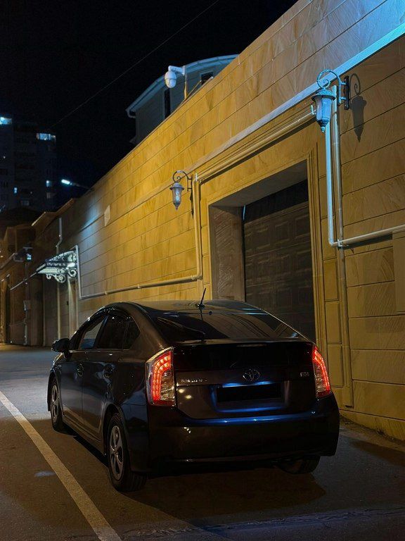 Toyota Prius, 1.8 L, 1.3 kWh, 2011 il, 370 000 km — Avtomobillər, Bakı (2)