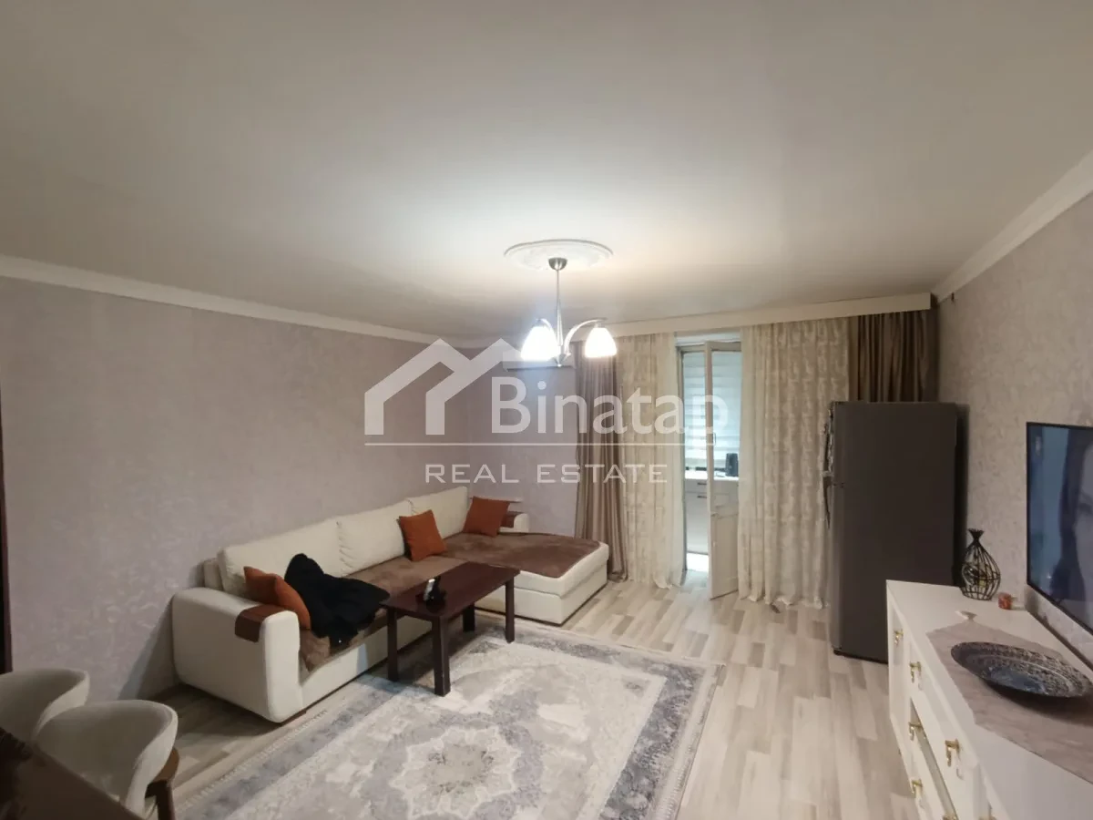 Satılır 2 otaqlı köhnə tikili 42.5 m², Azadlıq Prospekti metrosu, Binəqədi rayonu — 70 000 ₼ · Bakı · Mənzil Satılır 2 otaqlı köhnə tikili 42.5 m², Azadlıq Prospekti metrosu, Binəqədi rayonu — Bakı