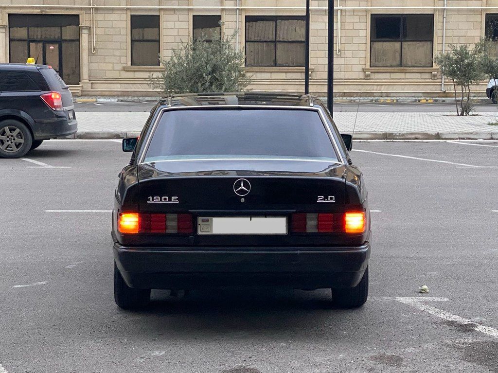 Mercedes 190, 2.0 L, 1993 il, 258 741 km — Avtomobillər, Sumqayıt (5)
