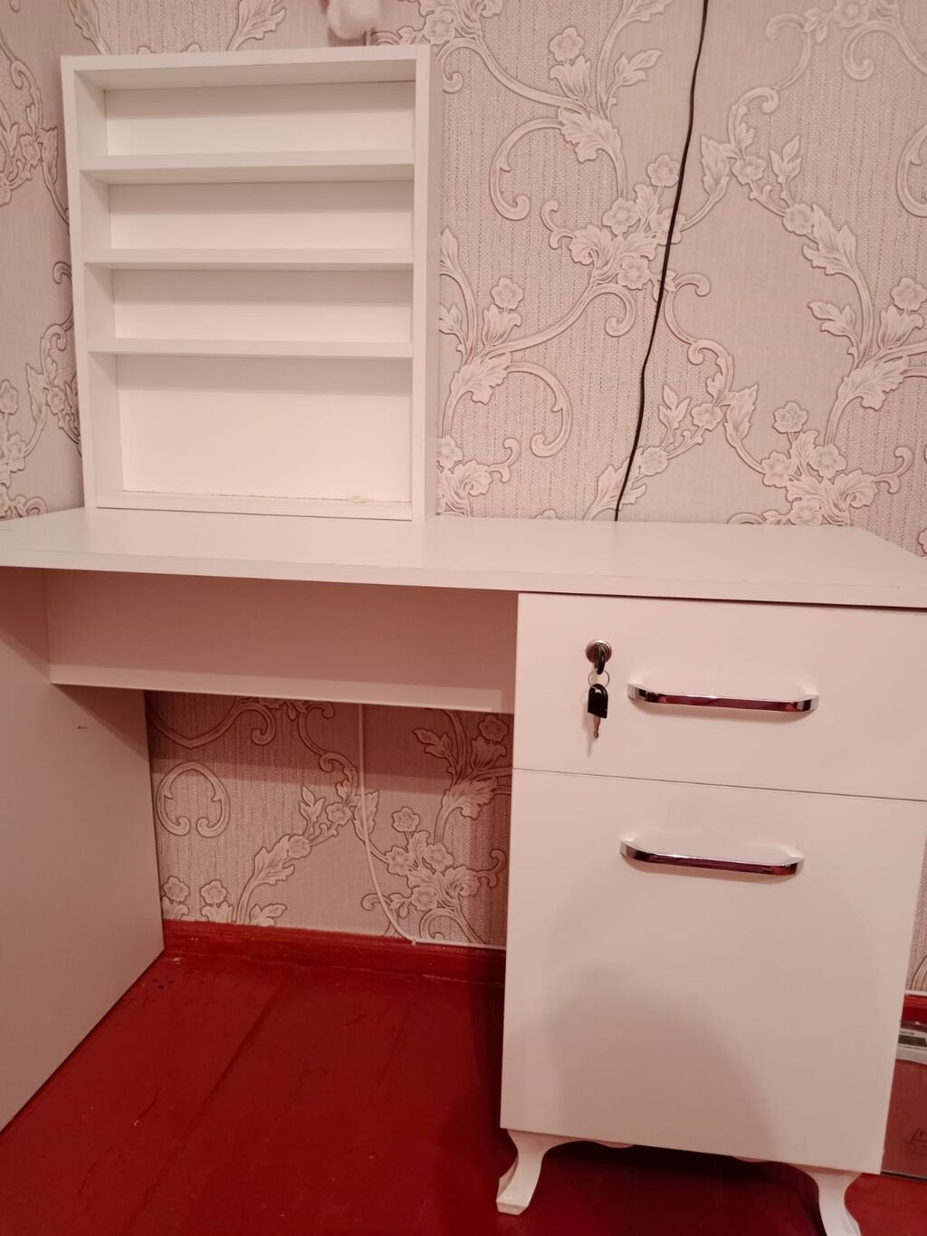 Gözəllik salonu üçün mebel və avadanlıq dəsti. Hamısı birlikdə 800 — Salon mebeli, Bakı (2)