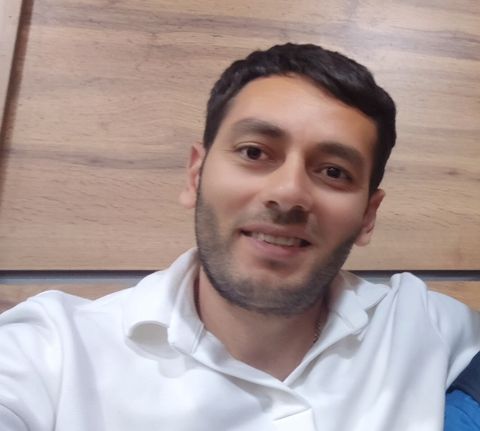 Mühafizəçi işi axtarıram — Bakı