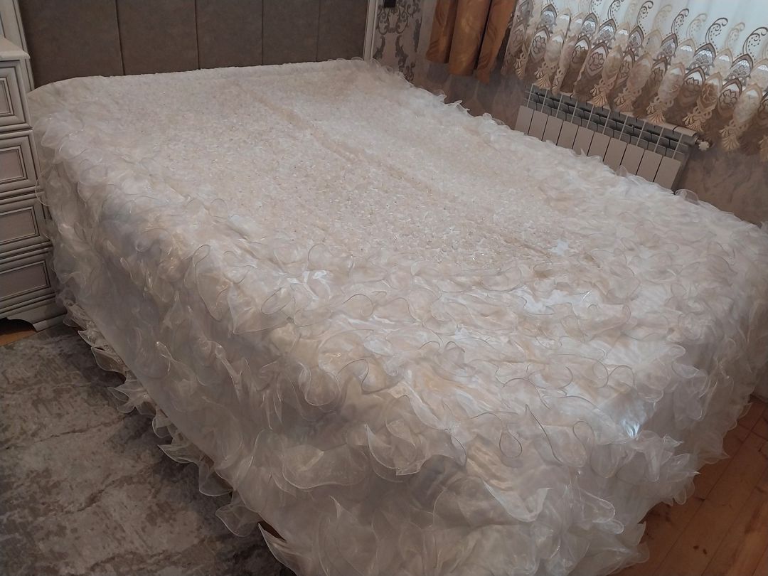 Yataq örtüyü — Tekstil, Bakı