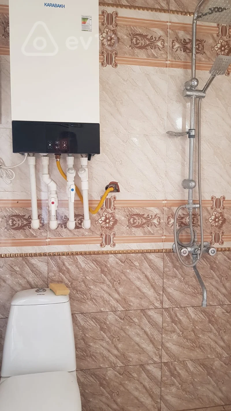 450 otaqlı həyət evi, 50 m², Avtovağzal — kirayə — Ev, villa, Bakı (4)