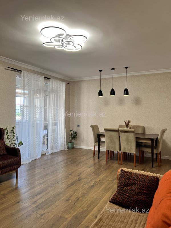 Satılır 5 otaqlı Bina evi menzil (Köhnə tikili), 100 m², 13-cü mikrorayon — Mənzil, Sumqayıt (7)