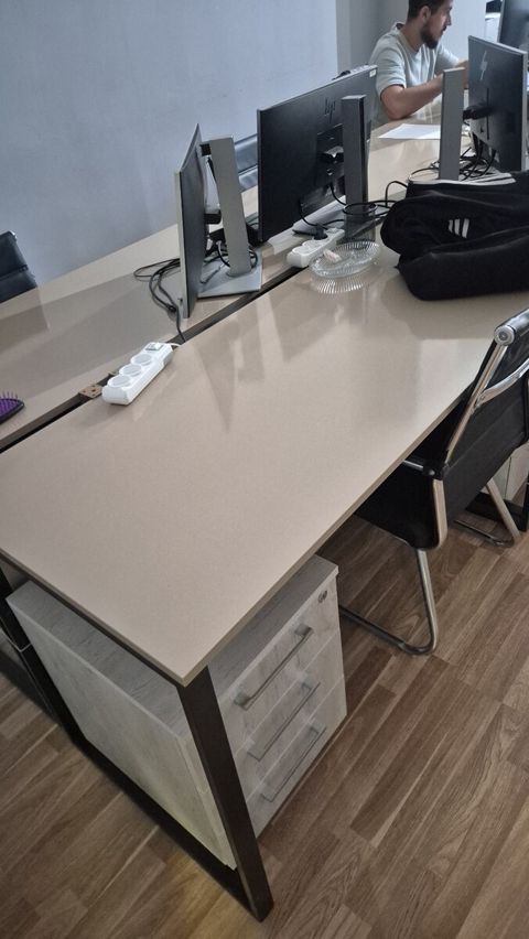 Ofis masası — Bakı