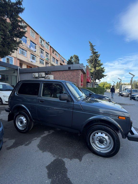 Lada (VAZ) Niva, 1.7 L, 2018 il, 54 000 km — Avtomobillər, Sumqayıt (9)