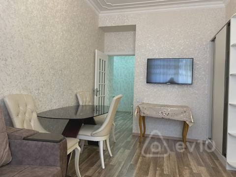 2 otaqlı mənzil, 70 m², Səməd bəy Mehmandarov — kirayə — İlqar Bəy