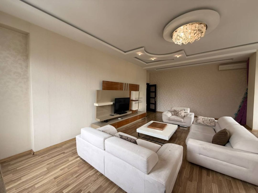 İcarəyə verilir 3 otaqlı yeni tikili 120 m² — Mənzil, Bakı (6)