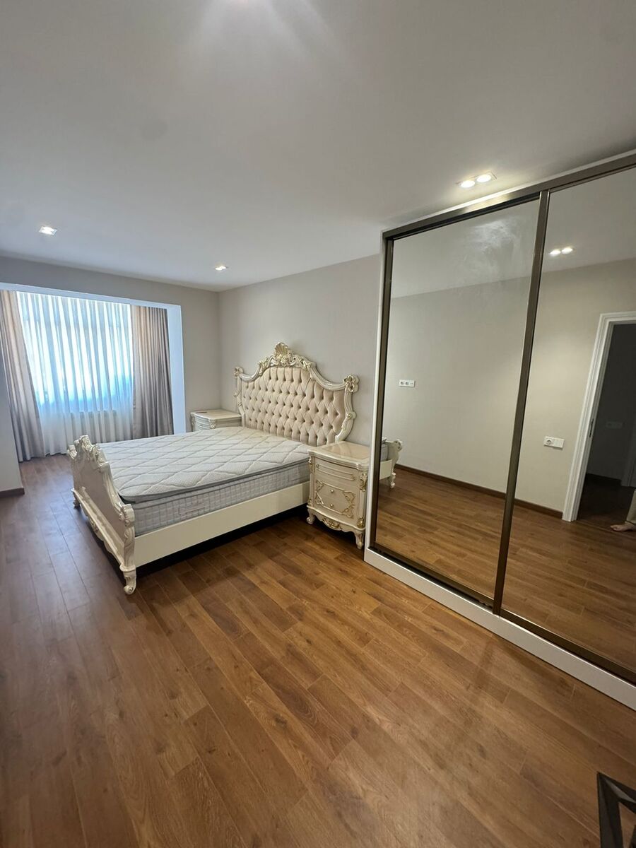 İcarəyə verilir 3 otaqlı köhnə tikili 90 m² — Mənzil, Bakı
