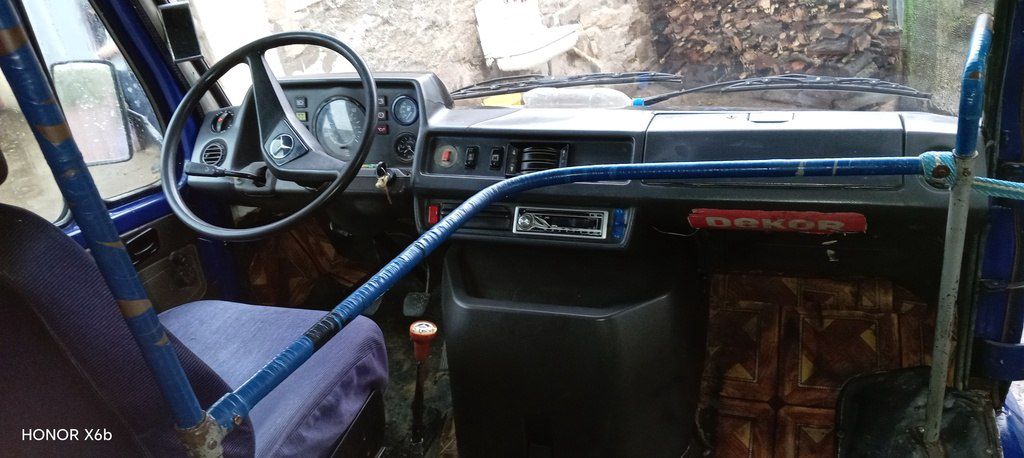 Mercedes 208 D, 2.5 L, 1992 il, 380 000 km 21-BX-190 — Avtomobillər, Gədəbəy (5)