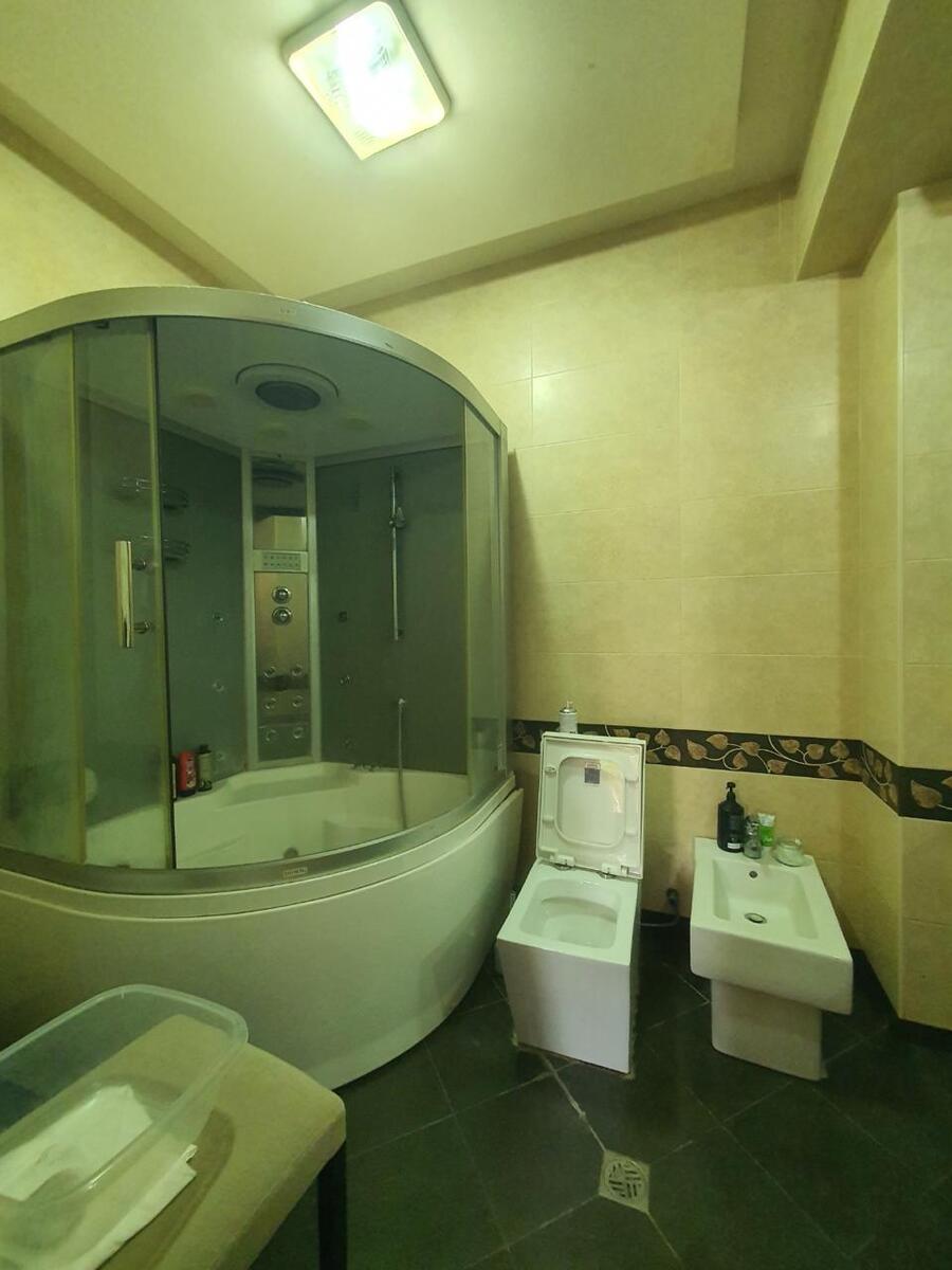 Satılır 3 otaqlı köhnə tikili 110 m² — Mənzil, Bakı (10)