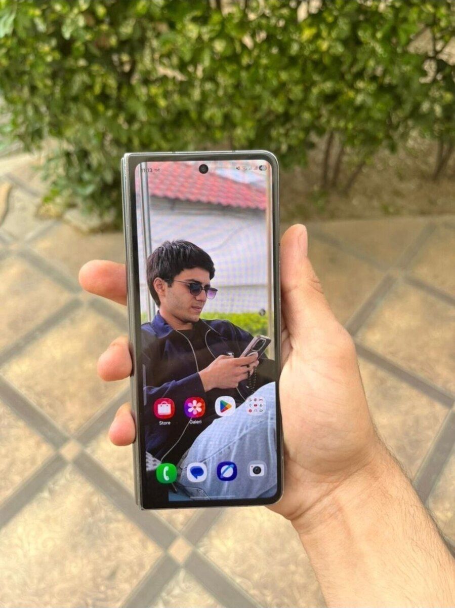 Samsung Galaxy Z Fold 4 Phantom Black 256GB/12GB — Smartfonlar, Bakı