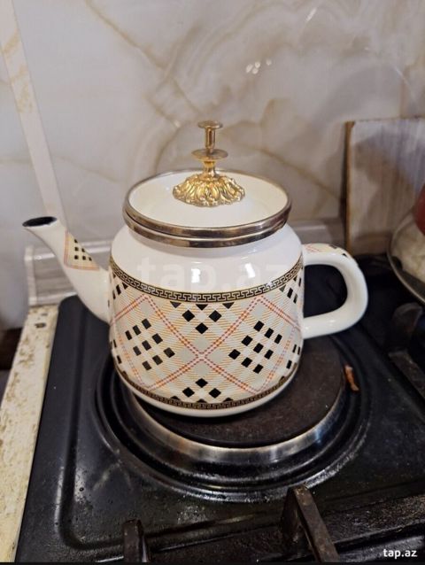 İşlənmiş, Çaydan, 1 l, Azərbaycan — Gəncə
