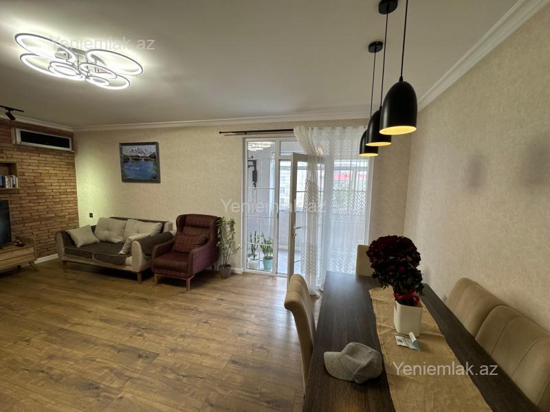Satılır 5 otaqlı Bina evi menzil (Köhnə tikili), 100 m², 13-cü mikrorayon — Mənzil, Sumqayıt (4)