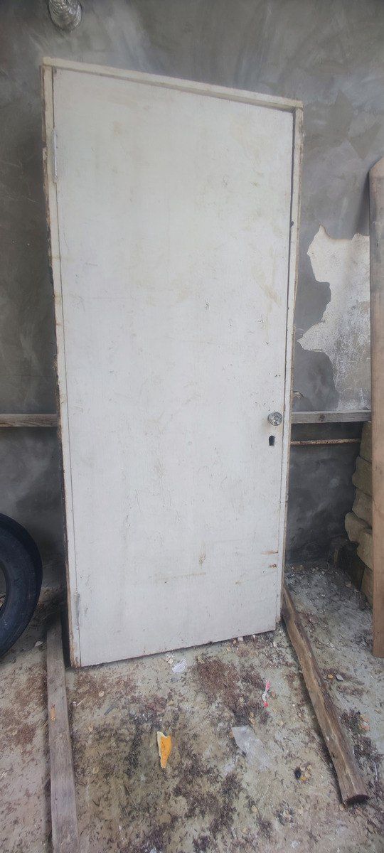 Qapı — Təmir və inşaat, Bakı