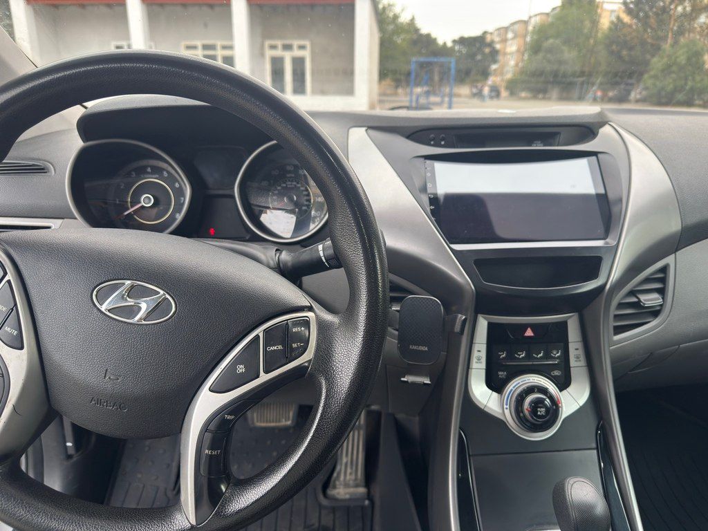Hyundai Elantra, 1.8 L, 2012 il, 184 000 km — Avtomobillər, Bakı (9)