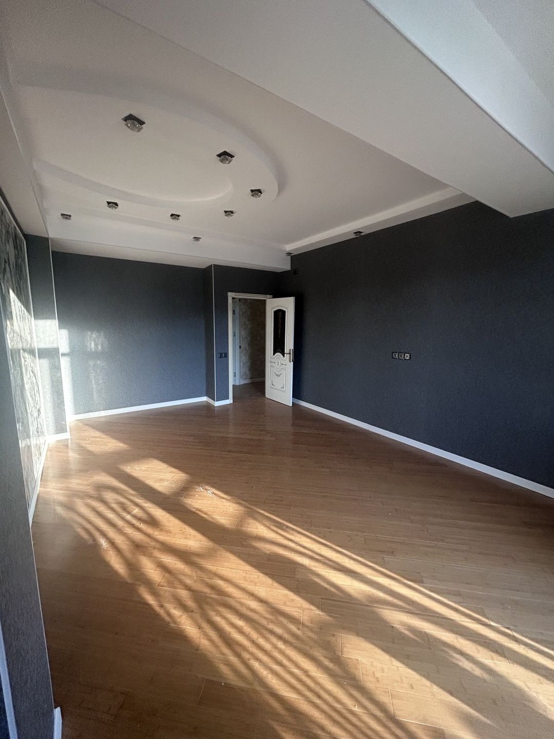Satılır 3 otaqlı yeni tikili 130 m² — Mənzil, Bakı (6)
