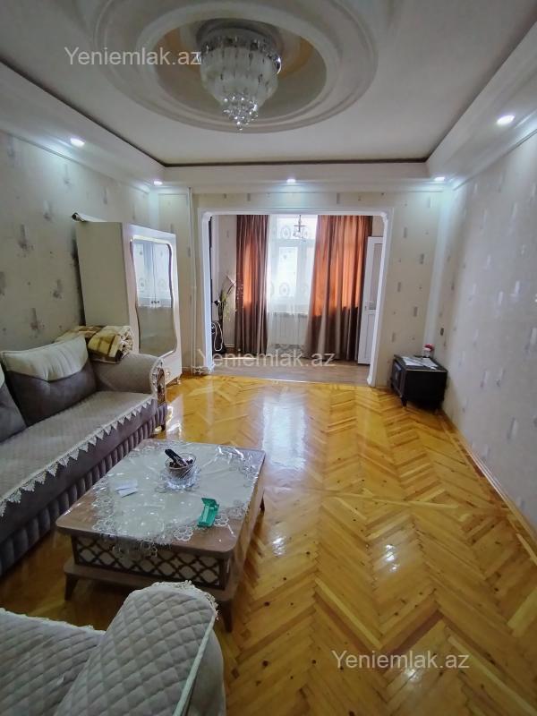 Satılır 3 otaqlı Bina evi menzil (Köhnə tikili), 70 m², 17-ci mikrorayon — Mənzil, Sumqayıt (4)