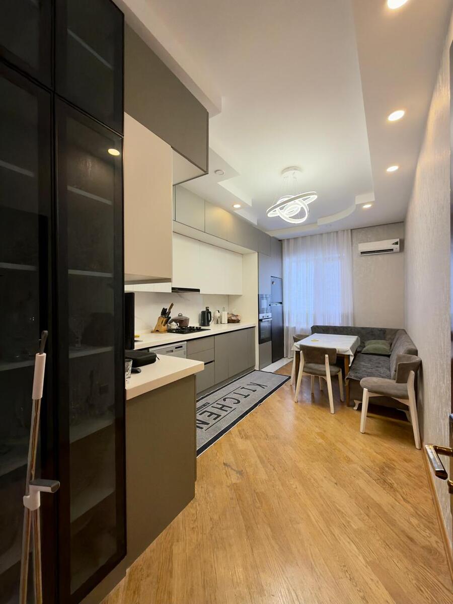 Satılır 4 otaqlı yeni tikili 160 m² — Mənzil, Bakı (3)