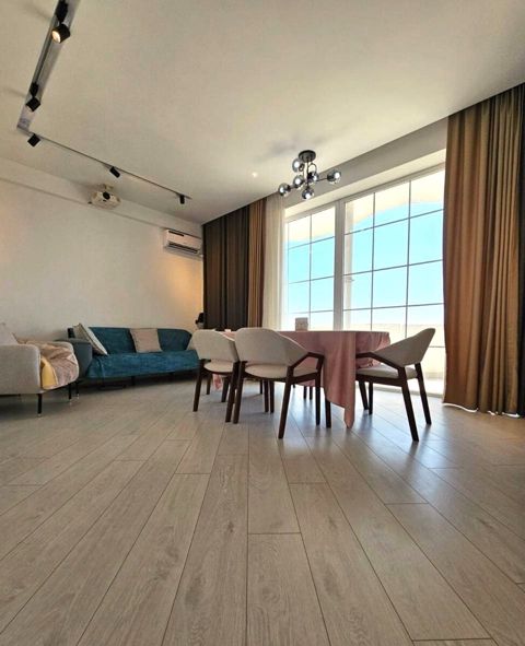 Satılır 3 otaqlı yeni tikili 130 m² — Bakı