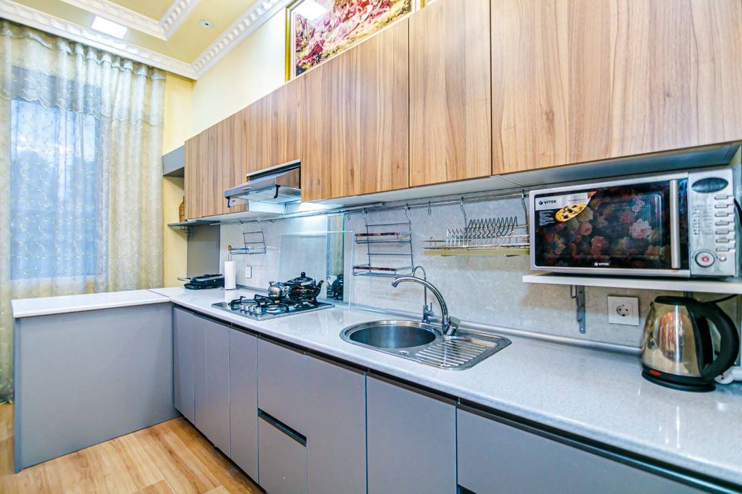 İcarəyə verilir 4 otaqlı köhnə tikili 160 m² — Mənzil, Bakı (7)