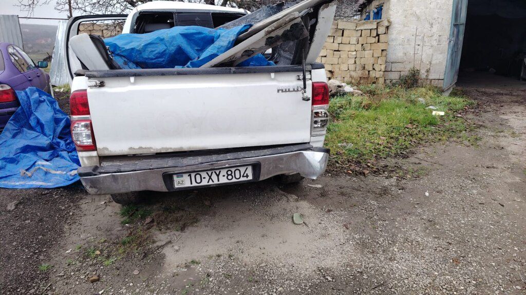 Toyota Hilux, 2.5 L, 2012 il, 390 000 km 10-XY-804 — Avtomobillər, Quba (2)