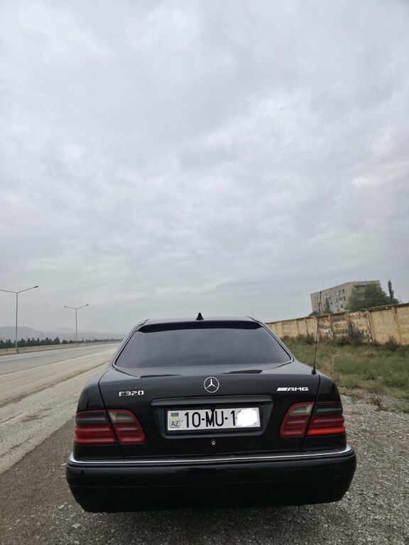 Mercedes E 320, 3.2 L, 1998 il, 298 000 km — Avtomobillər, Bakı (5)