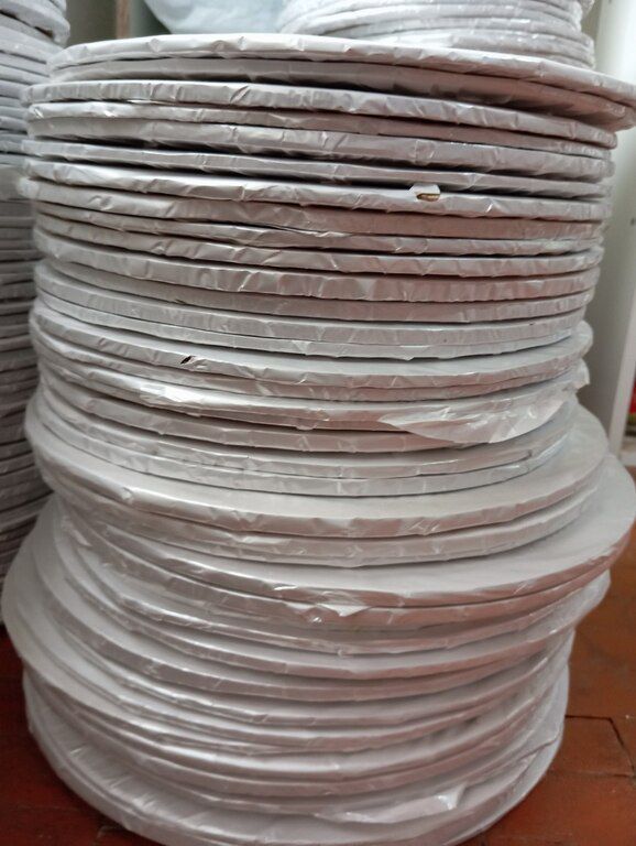 Tort altlığı — Biznes və avadanlıq, Bakı